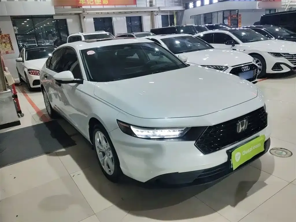 Honda Accord — фото 4