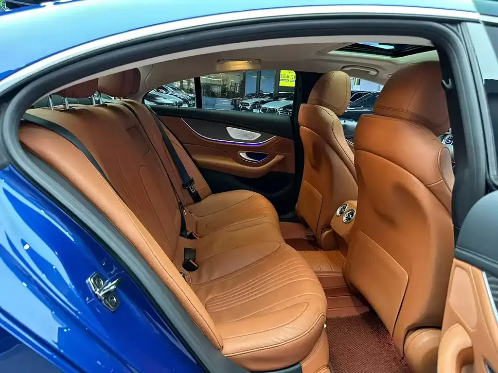 Mercedes-Benz CLS — фото 6