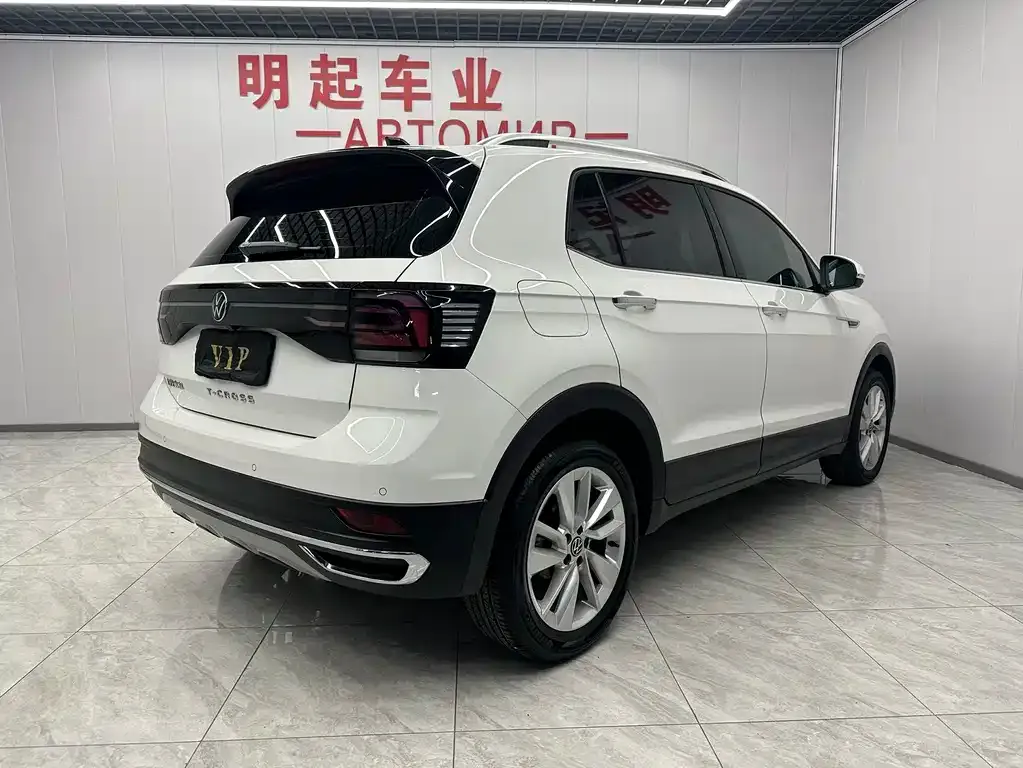 Volkswagen T-Cross — фото 7