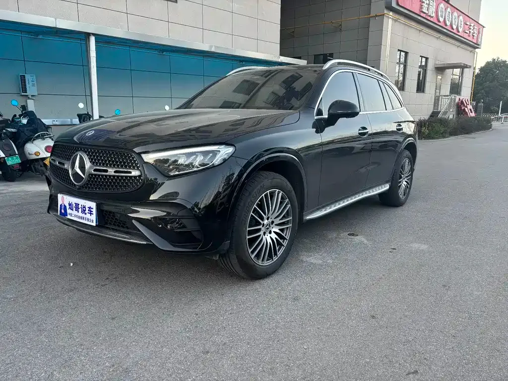 Mercedes-Benz GLC — фото 1