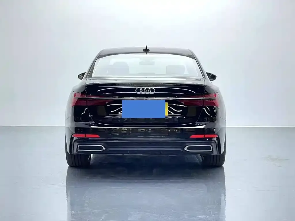 Audi A6L — фото 5