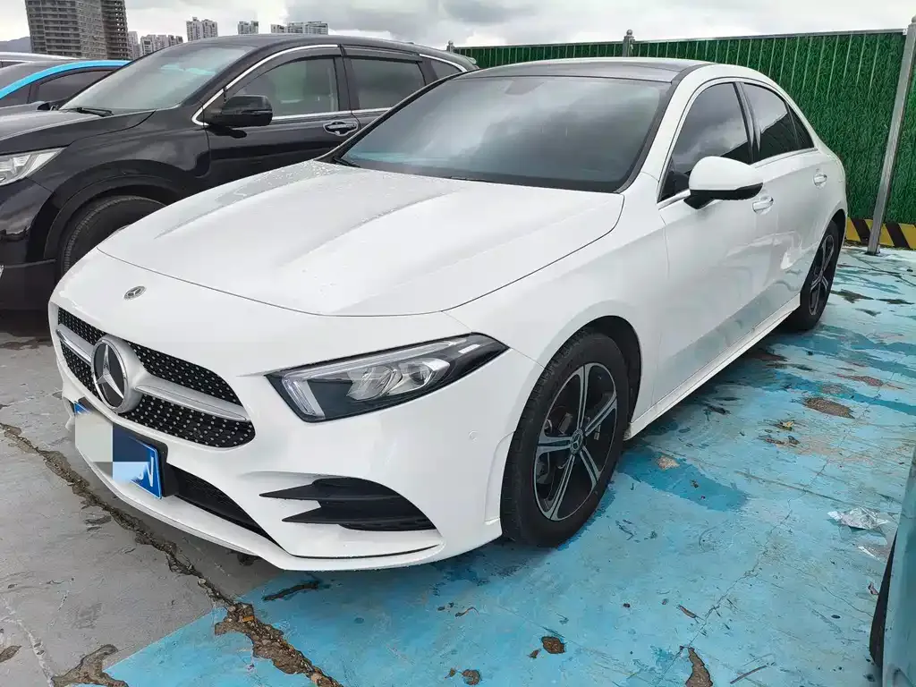 Mercedes-Benz A-Class — фото 1