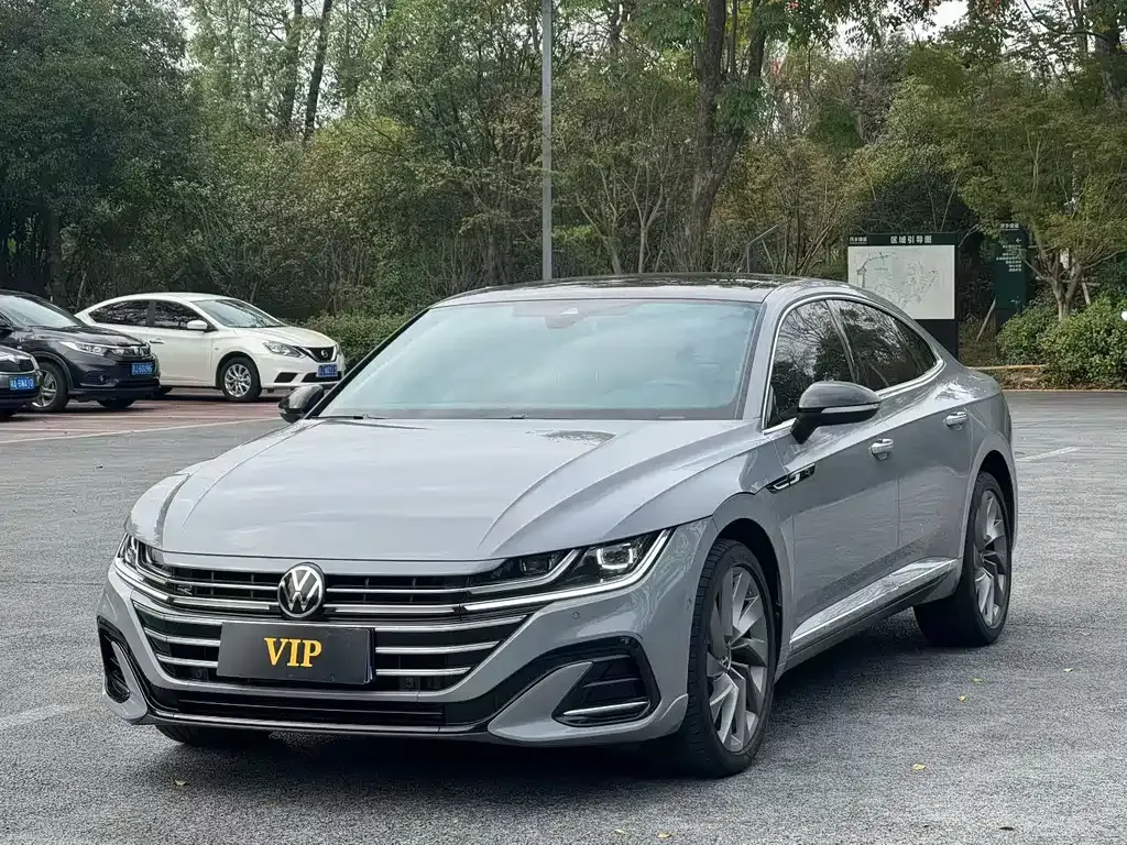 Volkswagen CC — фото 1