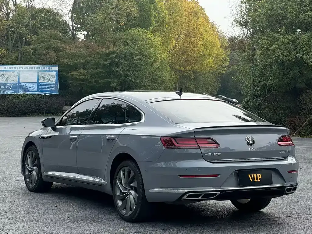 Volkswagen CC — фото 4