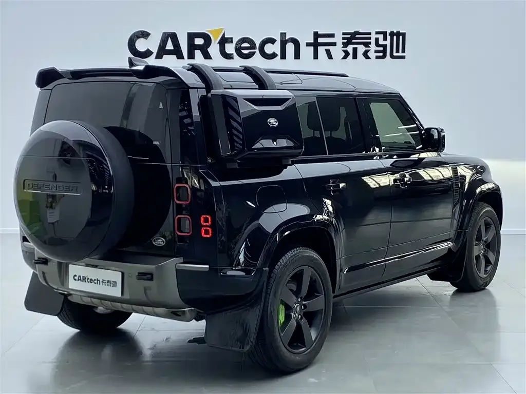 Land Rover Defender — фото 4