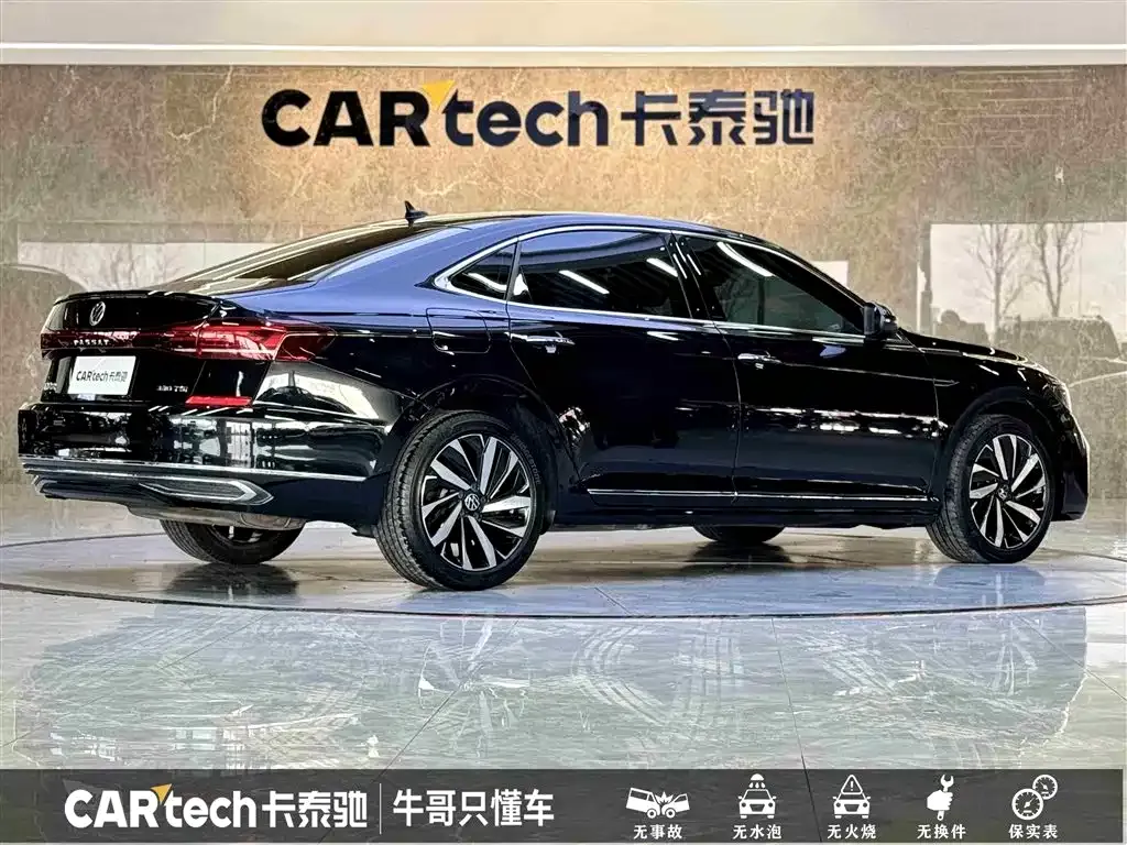 Volkswagen Passat — фото 4