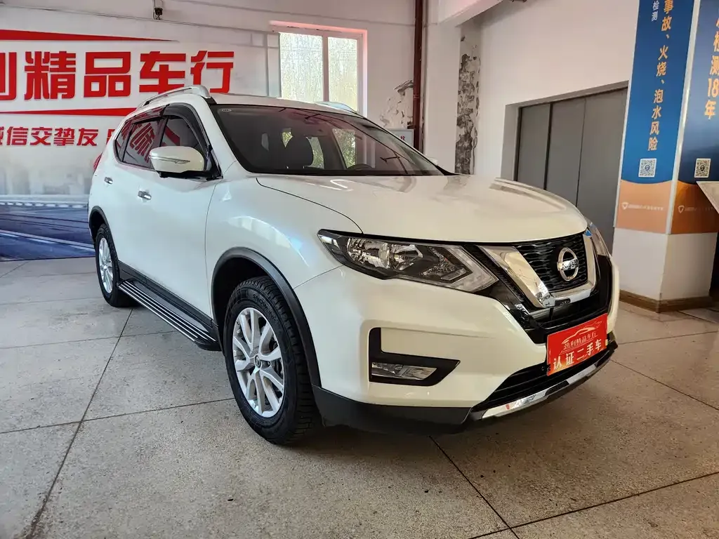 Nissan X-Trail — фото 2