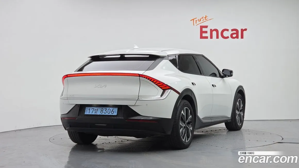 Kia EV6 — фото 4