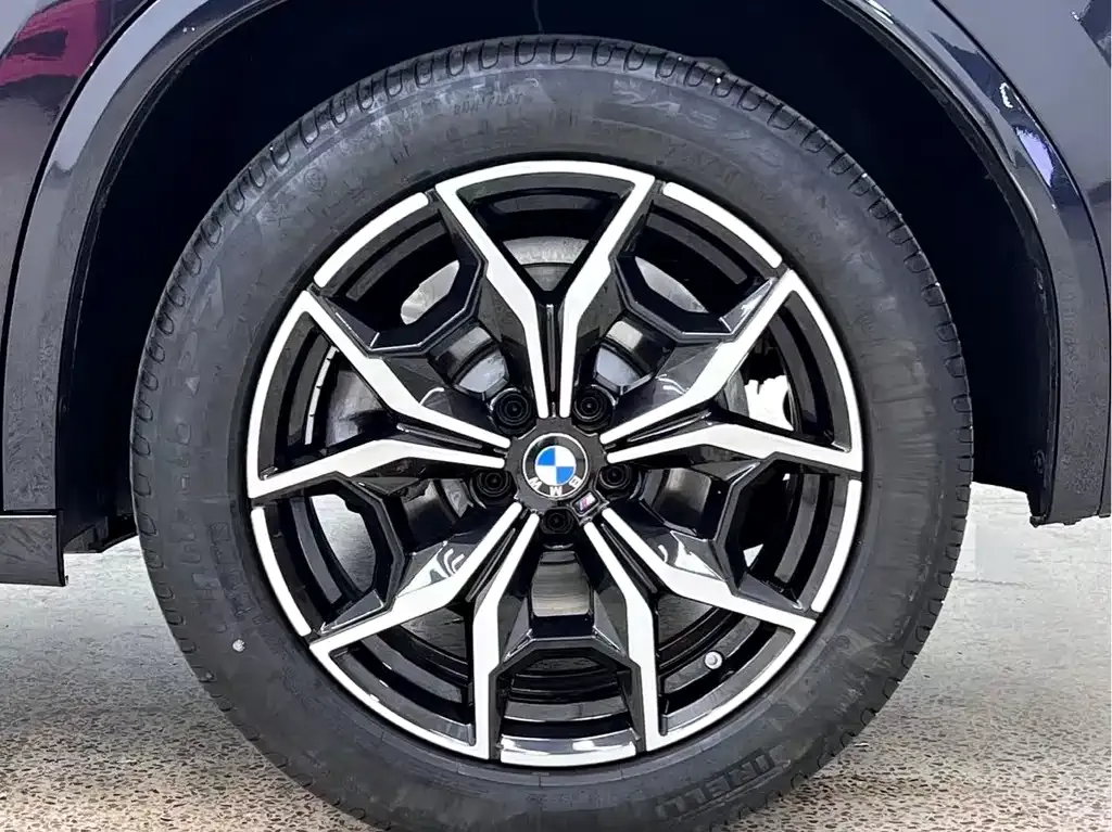 BMW X3 — фото 9