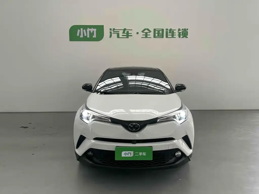 Toyota C-HR — фото 2