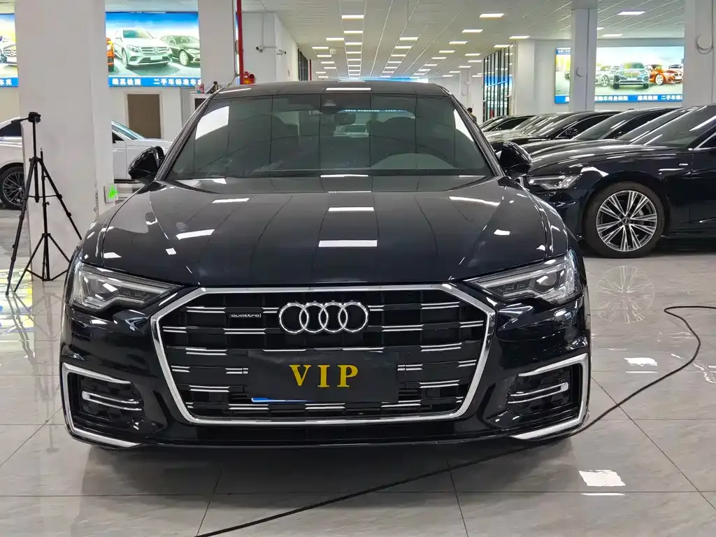 Audi A6L — фото 2