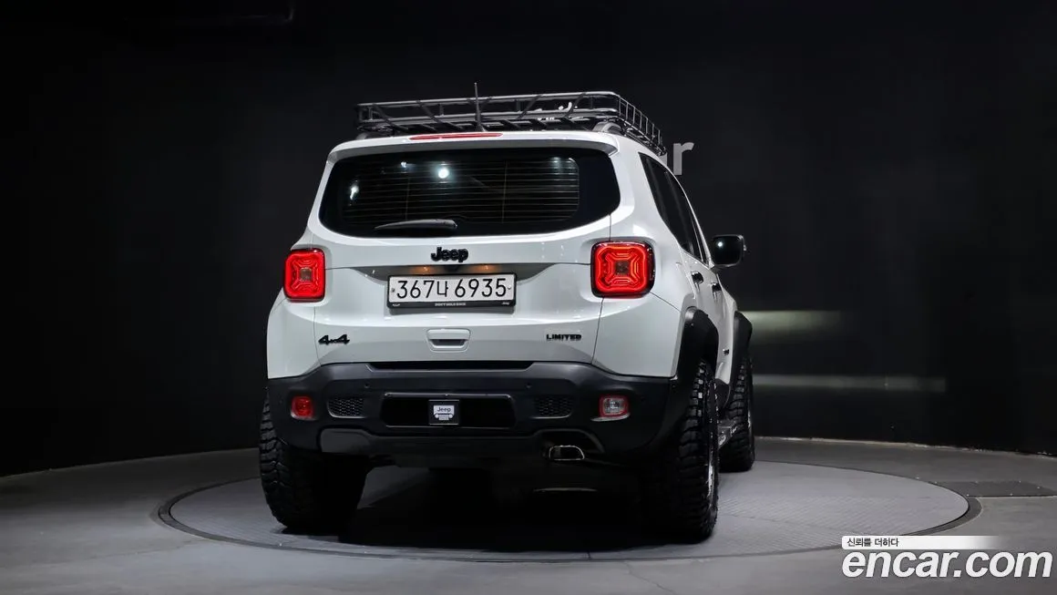 Jeep Renegade — фото 4
