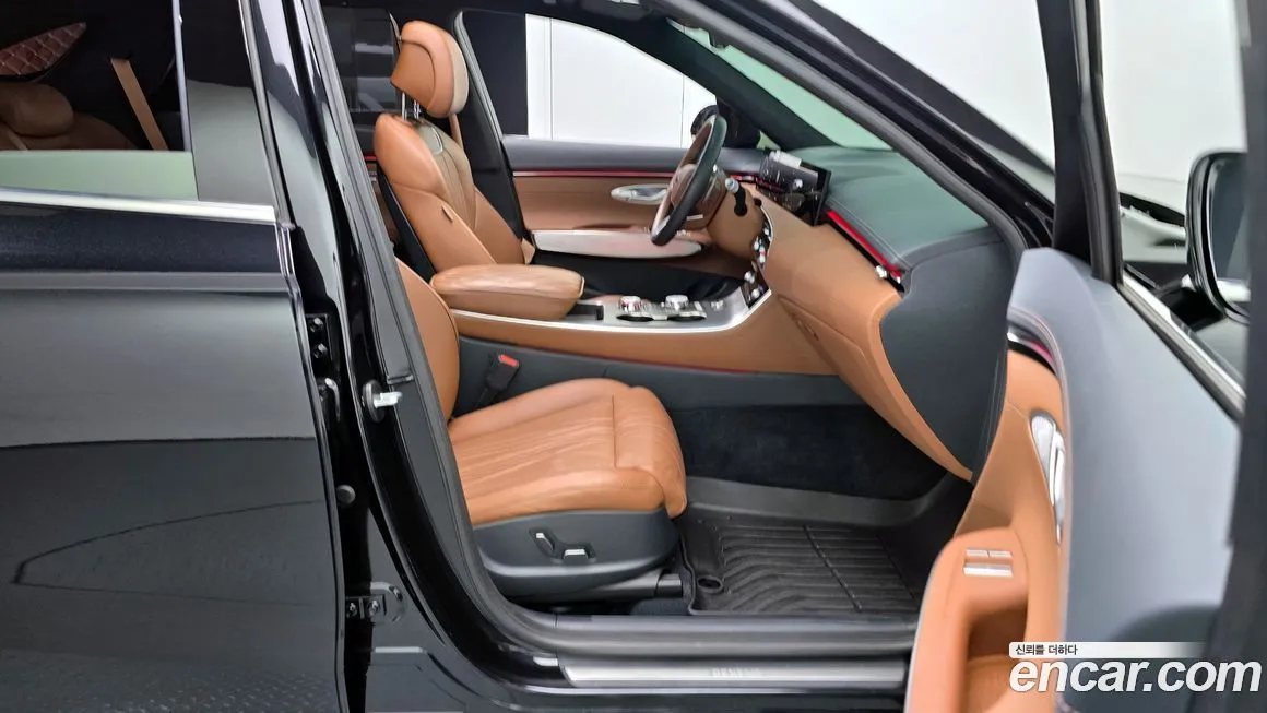 Genesis GV70 — фото 10