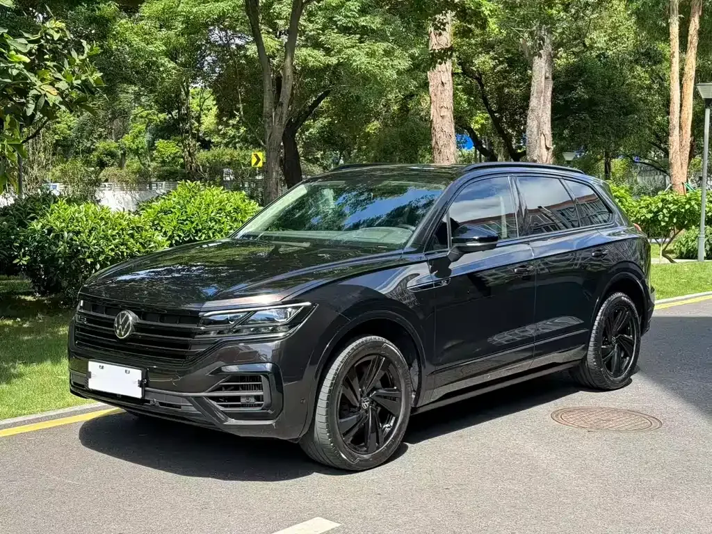 Volkswagen Touareg — фото 2