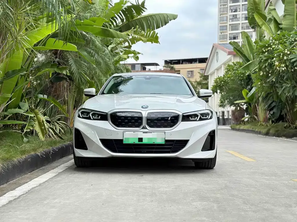 BMW i3 — фото 2