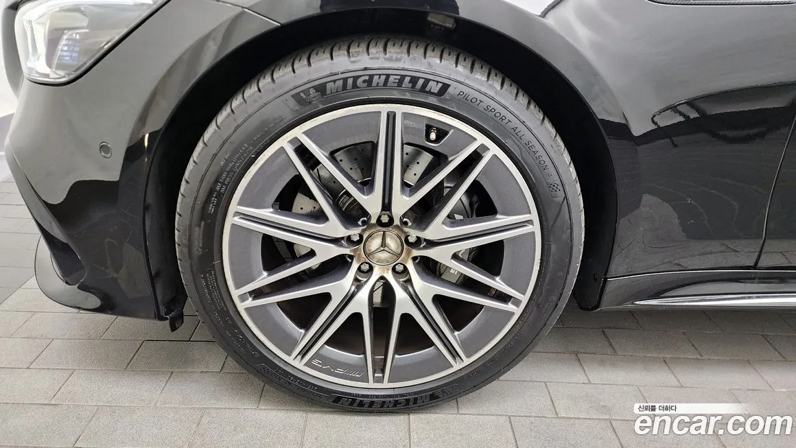 Mercedes-Benz AMG GT — фото 5