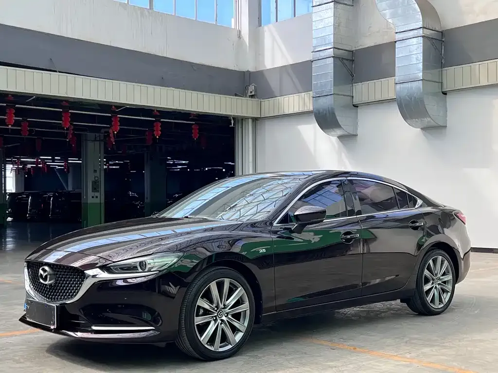 Mazda Atenza — фото 1