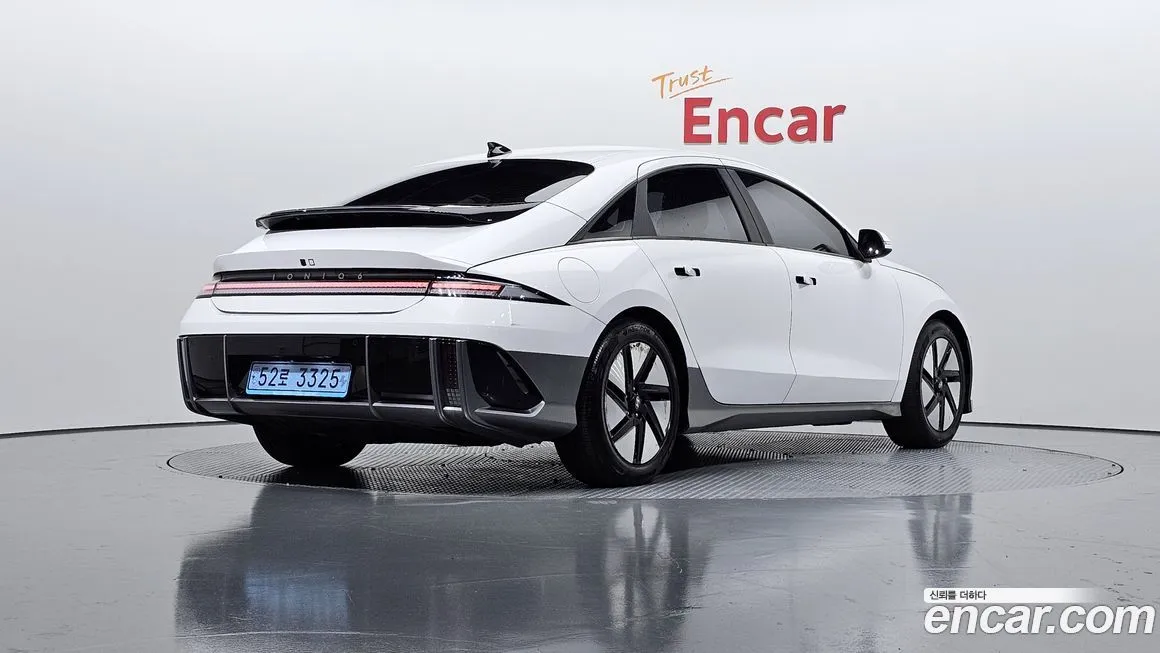 Hyundai Ioniq6 — фото 2