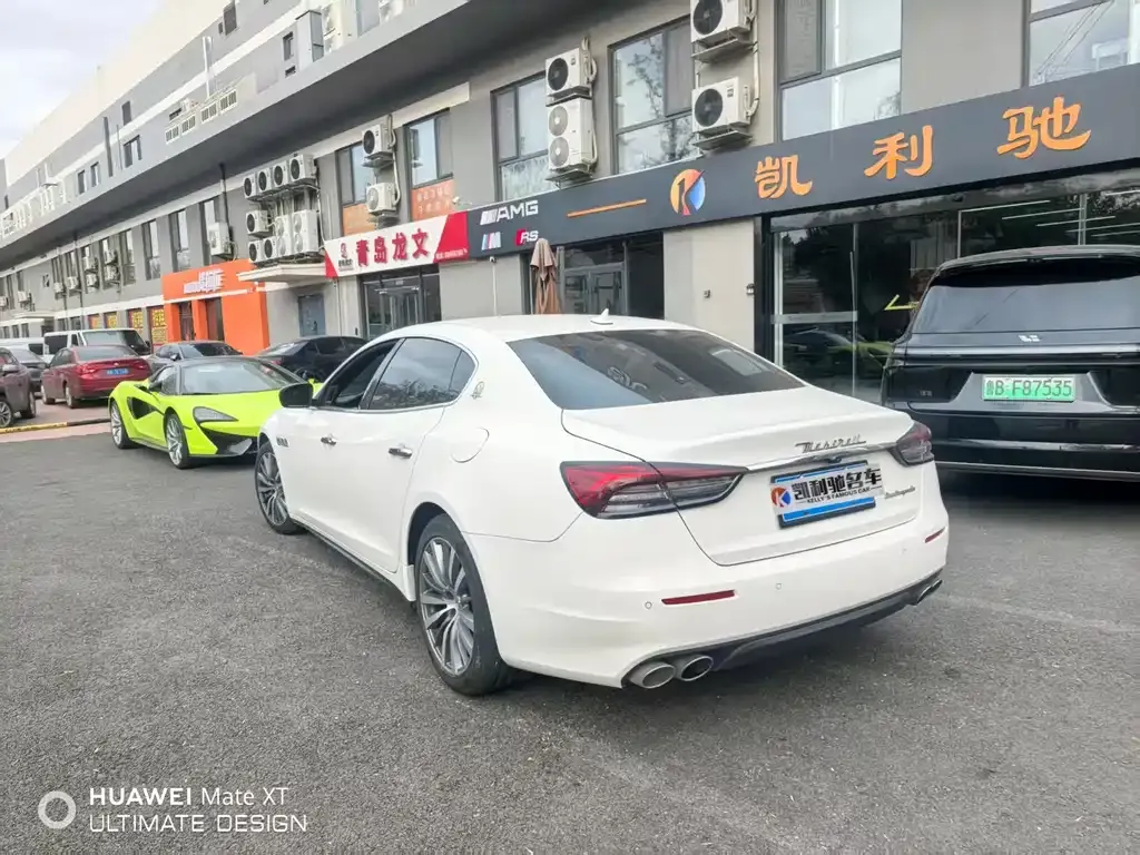Maserati Quattroporte — фото 2