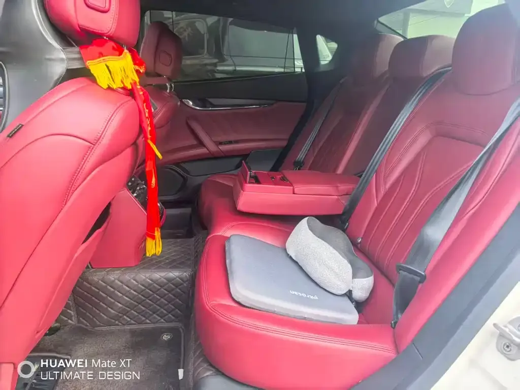 Maserati Quattroporte — фото 4