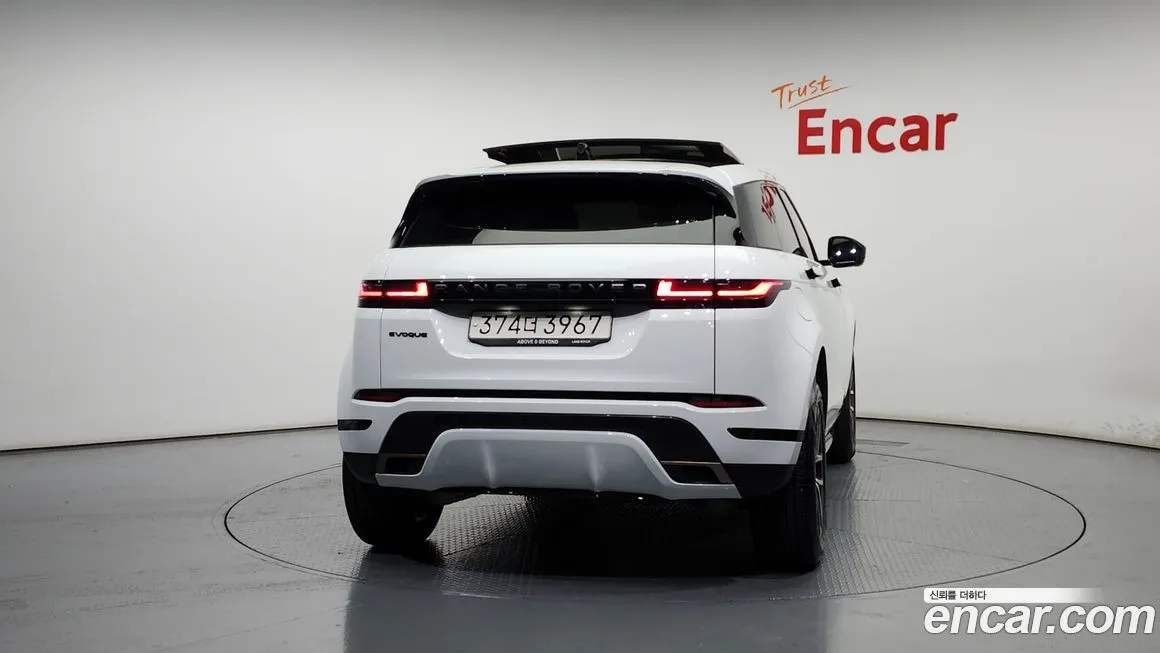Land Rover Range Rover Evoque — фото 4