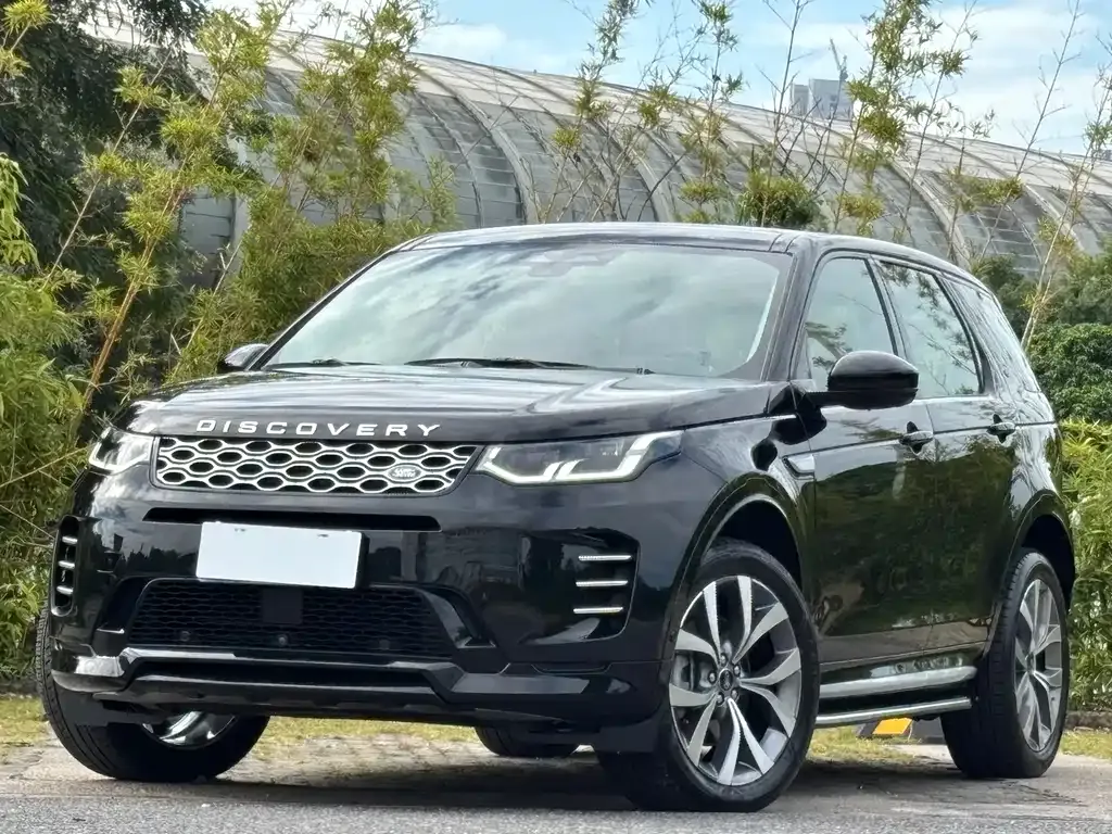 Land Rover Discovery Sport — фото 1
