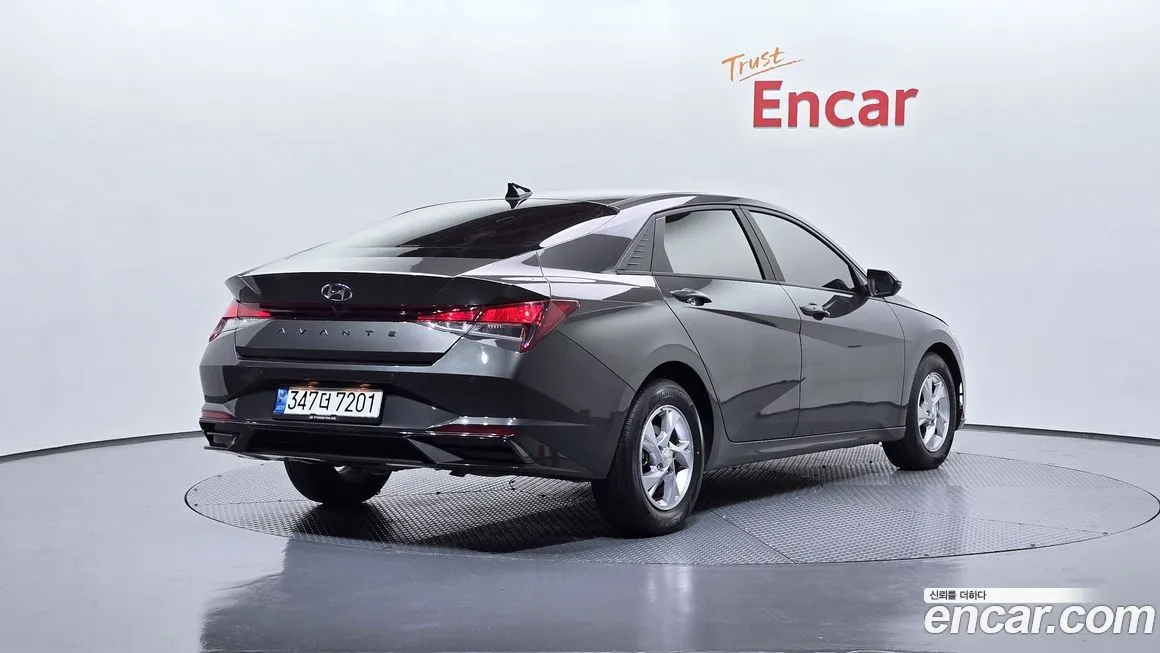 Hyundai AVANTE — фото 2