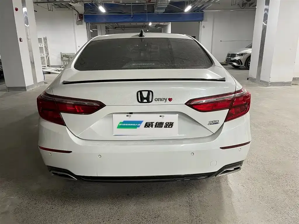 Honda Inspire — фото 5