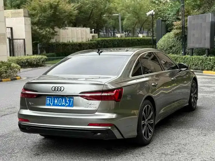 Audi A6L — фото 4