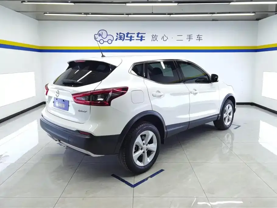 Nissan Qashqai — фото 3