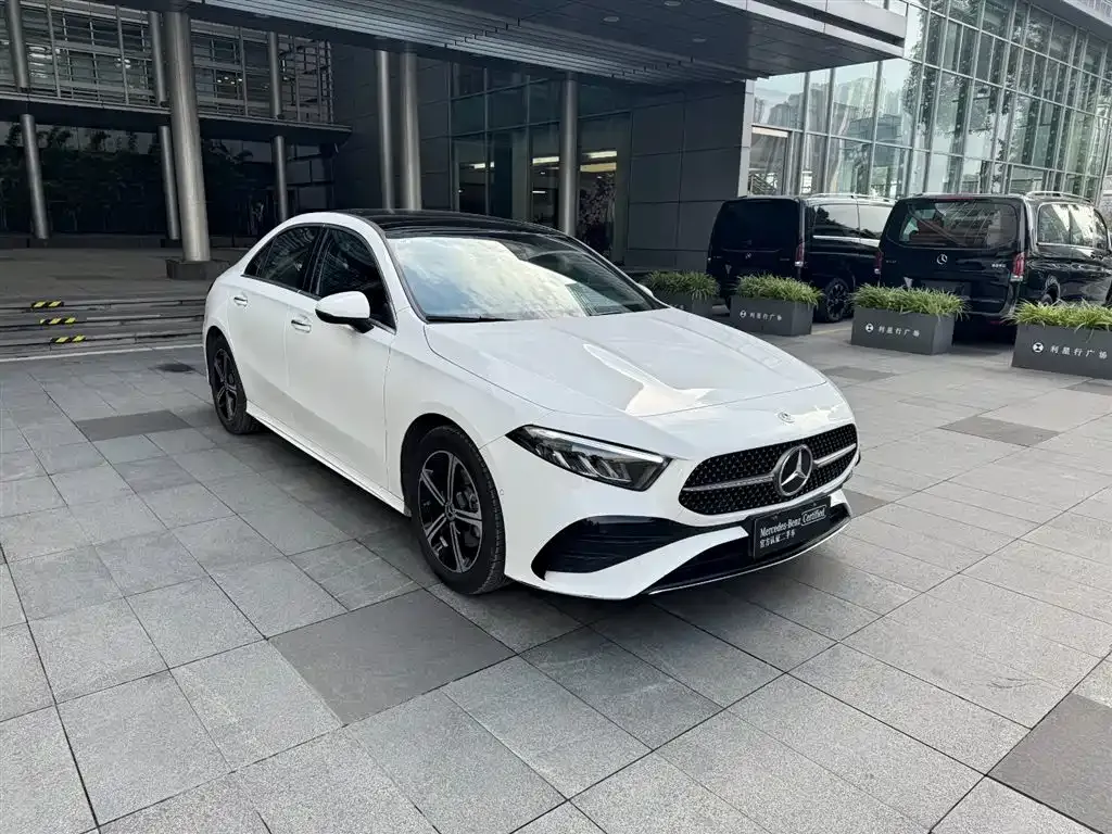 Mercedes-Benz A-Class — фото 2