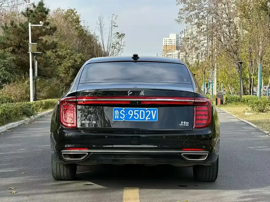 Hongqi H9 — фото 8