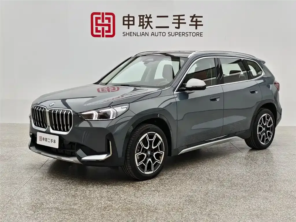 BMW X1 — фото 1