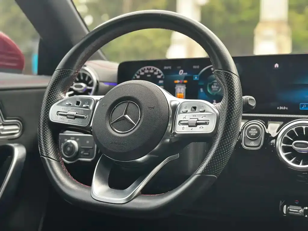 Mercedes-Benz CLA (Import) — фото 7
