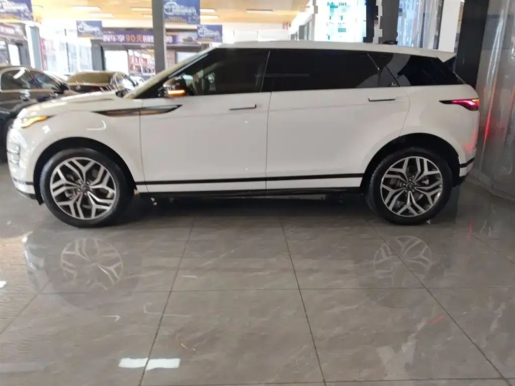 Land Rover Evoque — фото 5
