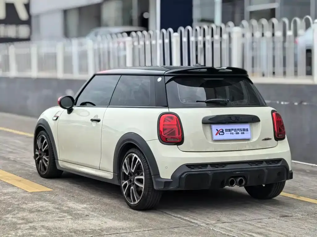 MINI JCW (John Cooper Works) — фото 4