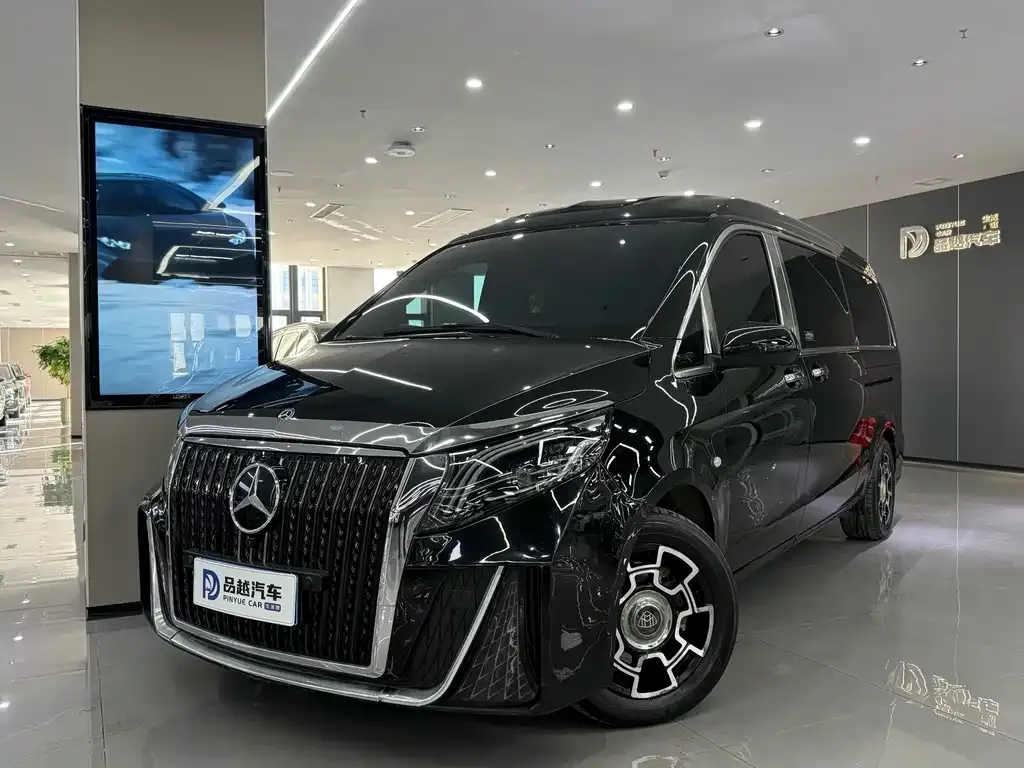 Mercedes-Benz Vito — фото 1