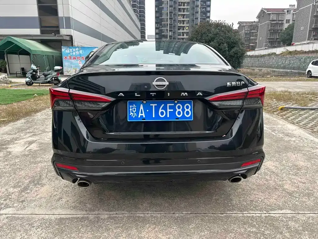 Nissan Teana — фото 5