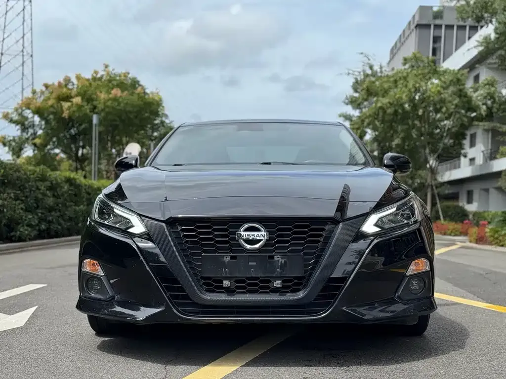 Nissan Teana — фото 2