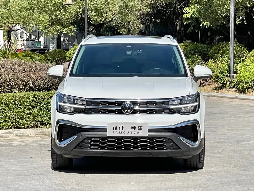 Volkswagen Tharu — фото 2
