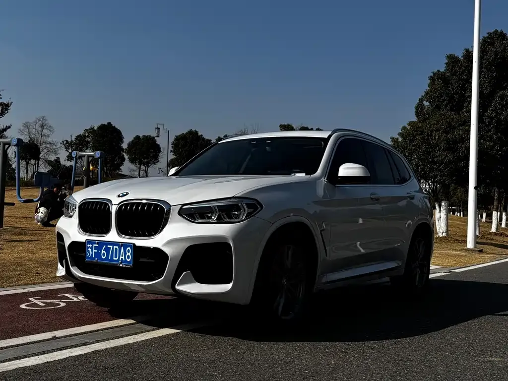 BMW X3 — фото 2