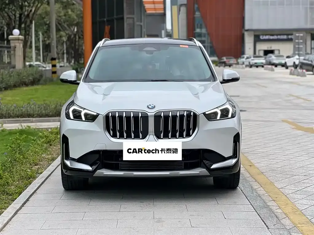 BMW X1 — фото 2