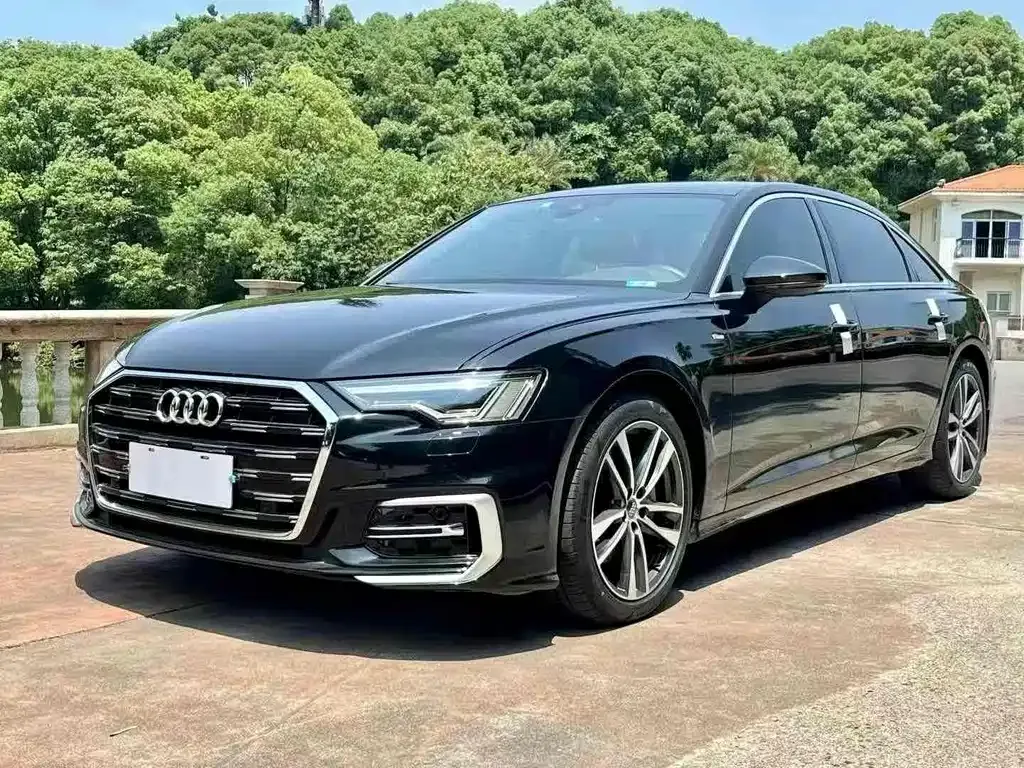 Audi A6L — фото 2