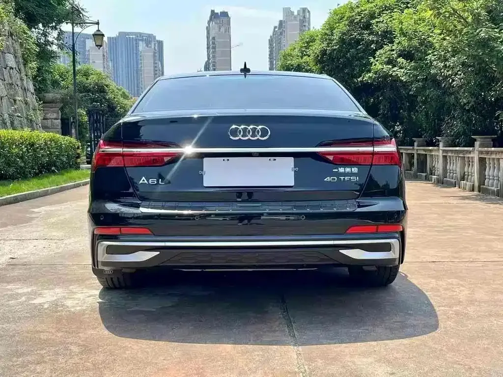 Audi A6L — фото 6