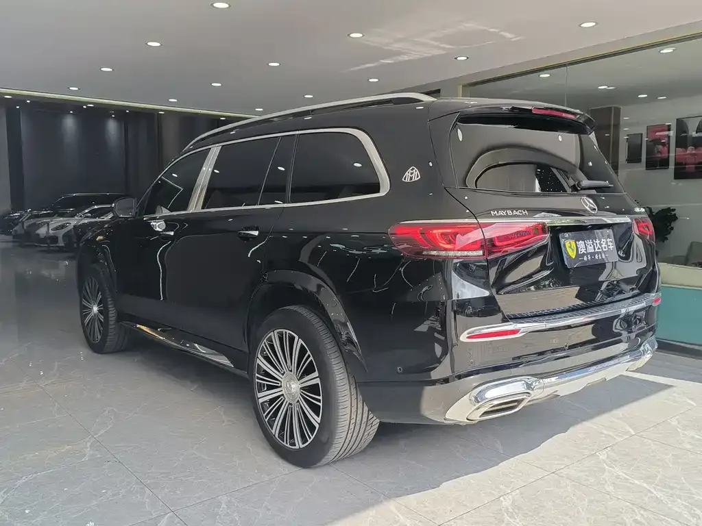 Mercedes-Benz GLS — фото 5