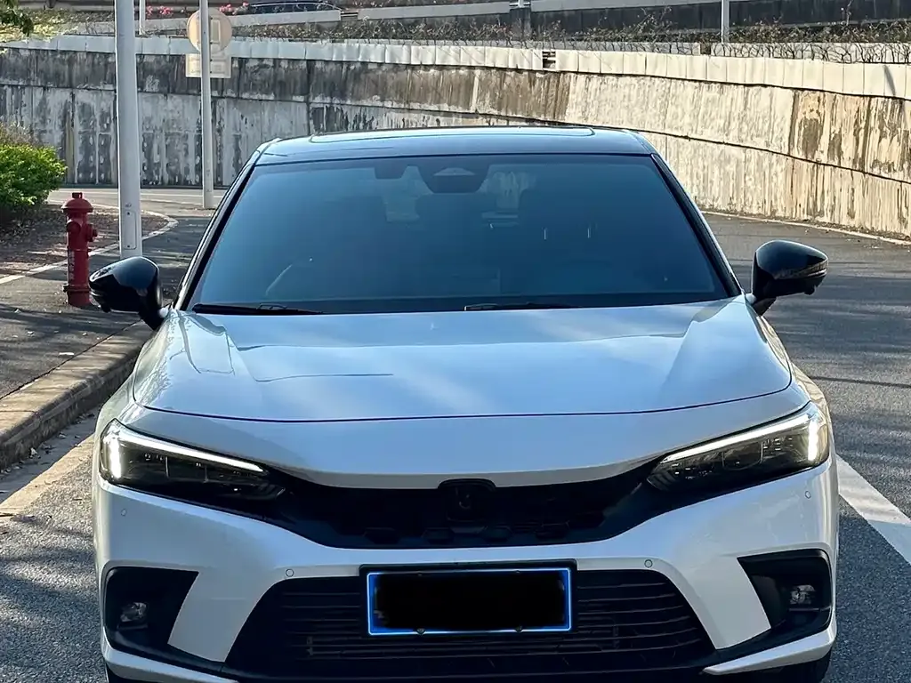 Honda Civic — фото 2