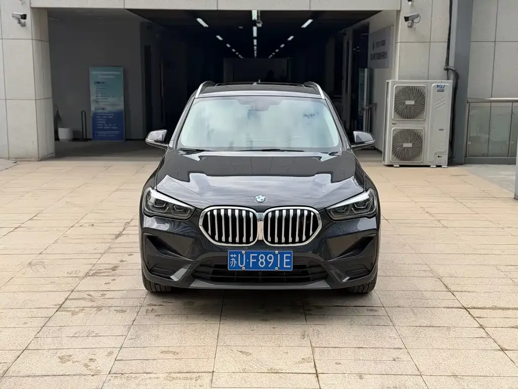 BMW X1 — фото 2