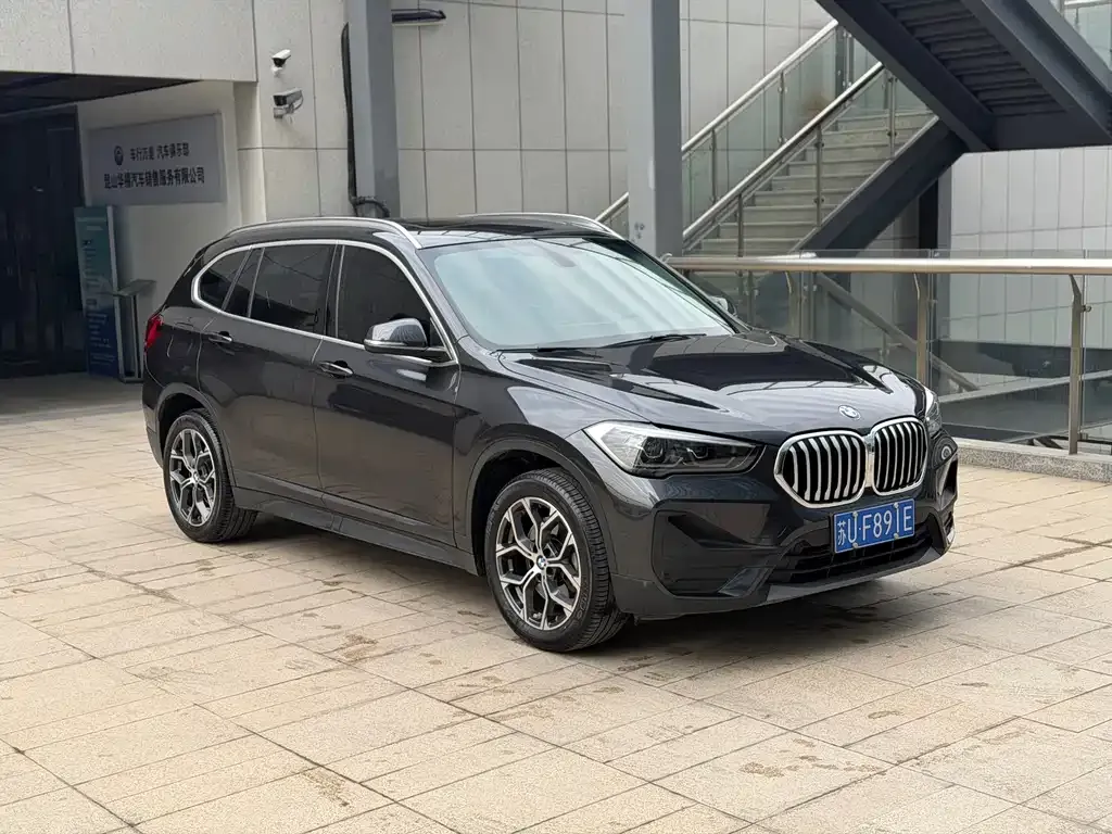 BMW X1 — фото 3
