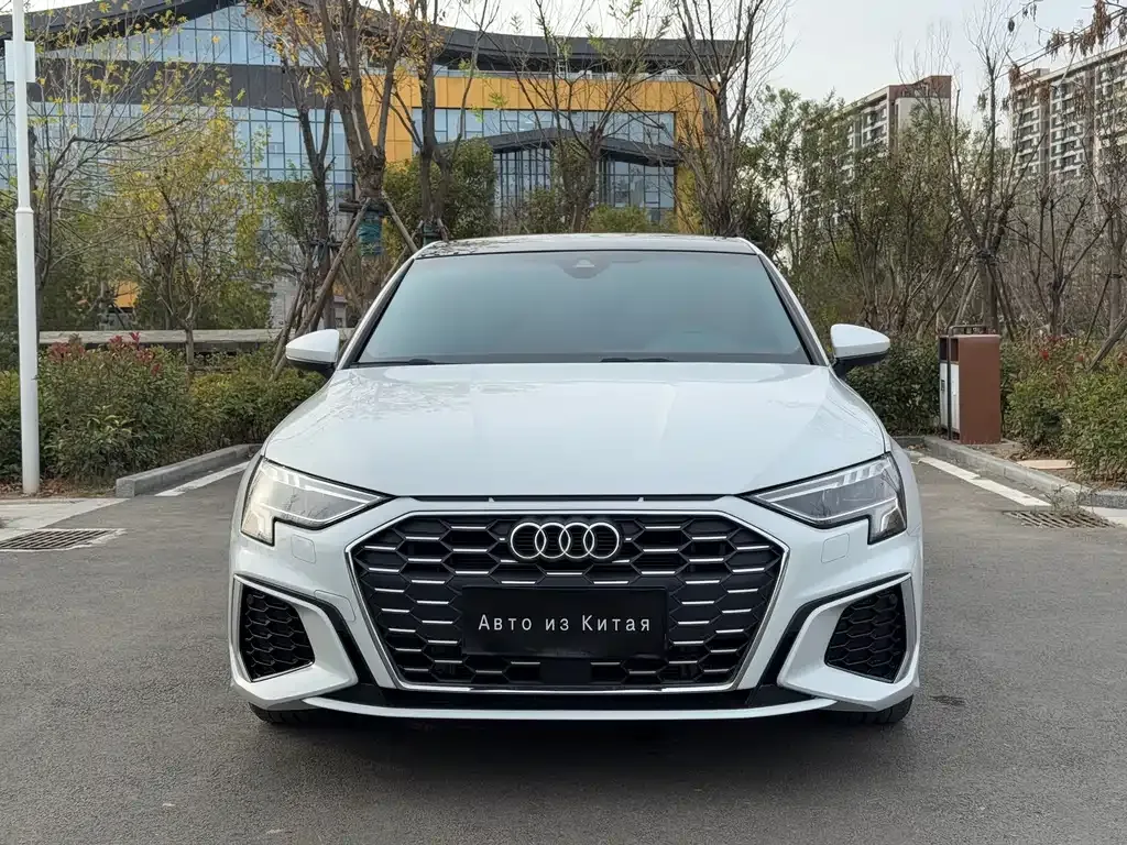 Audi A3 — фото 2