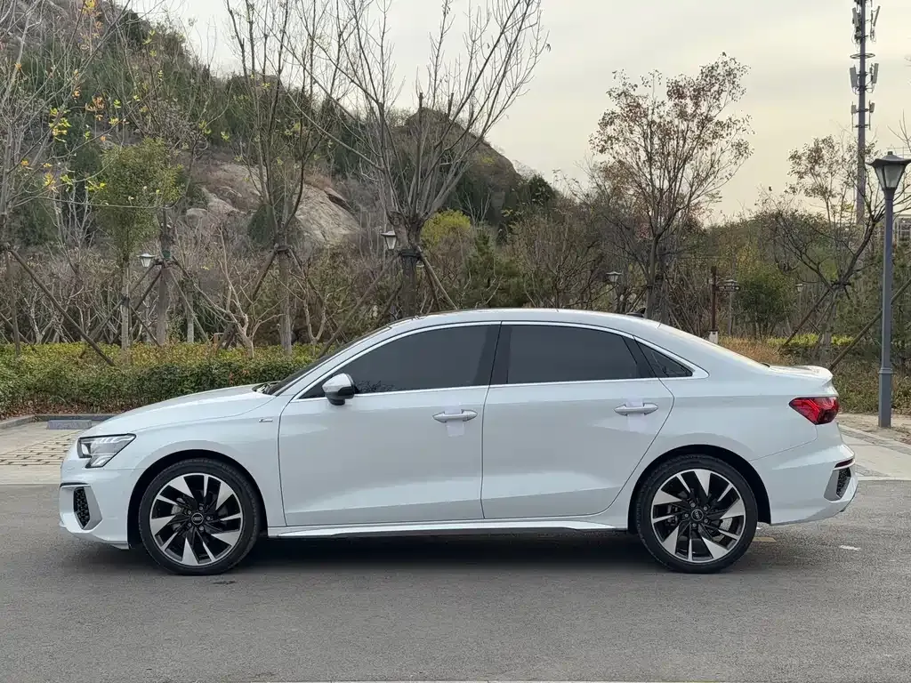 Audi A3 — фото 4